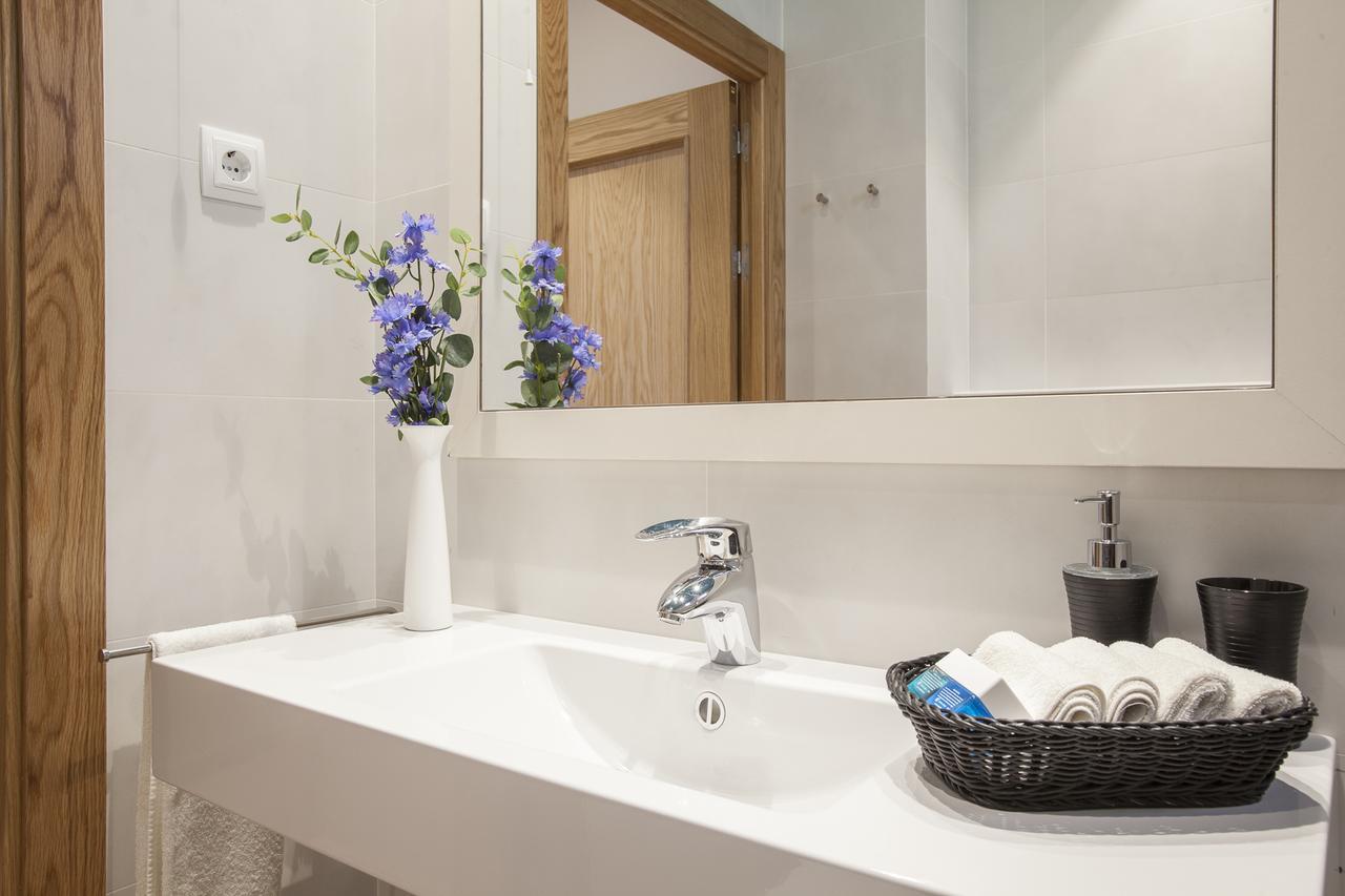 Bcngotic 42 Apartment Barcelona Luaran gambar